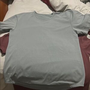 BYLT Men's Gray T-Shirt large